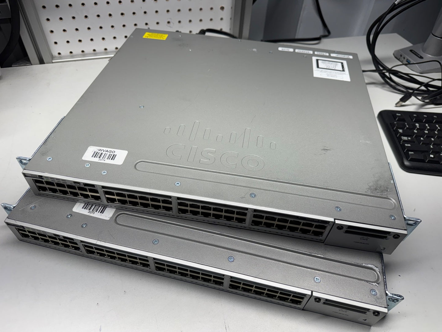 Cisco Catalyst 3850 48 Port Gigabit Switch WS-C3850-48T-S with 1x PSU 350wac