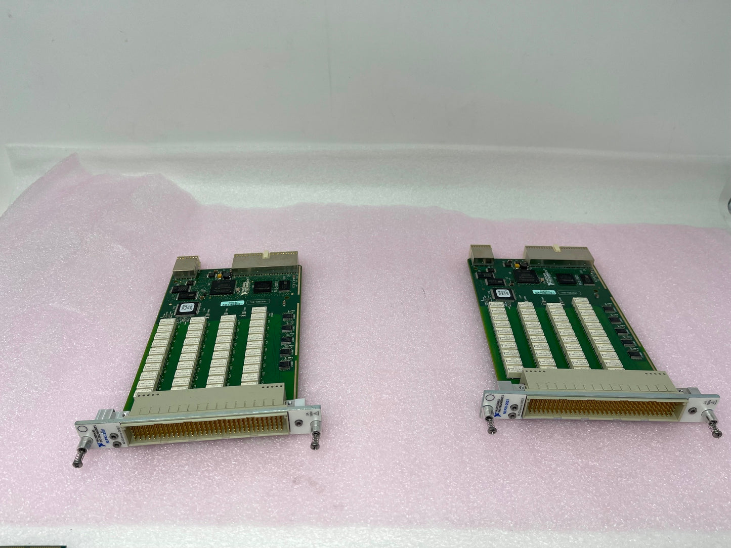 National Instruments NI PXI-2521 40-Channel, 2 A, DPST PXI Relay Module