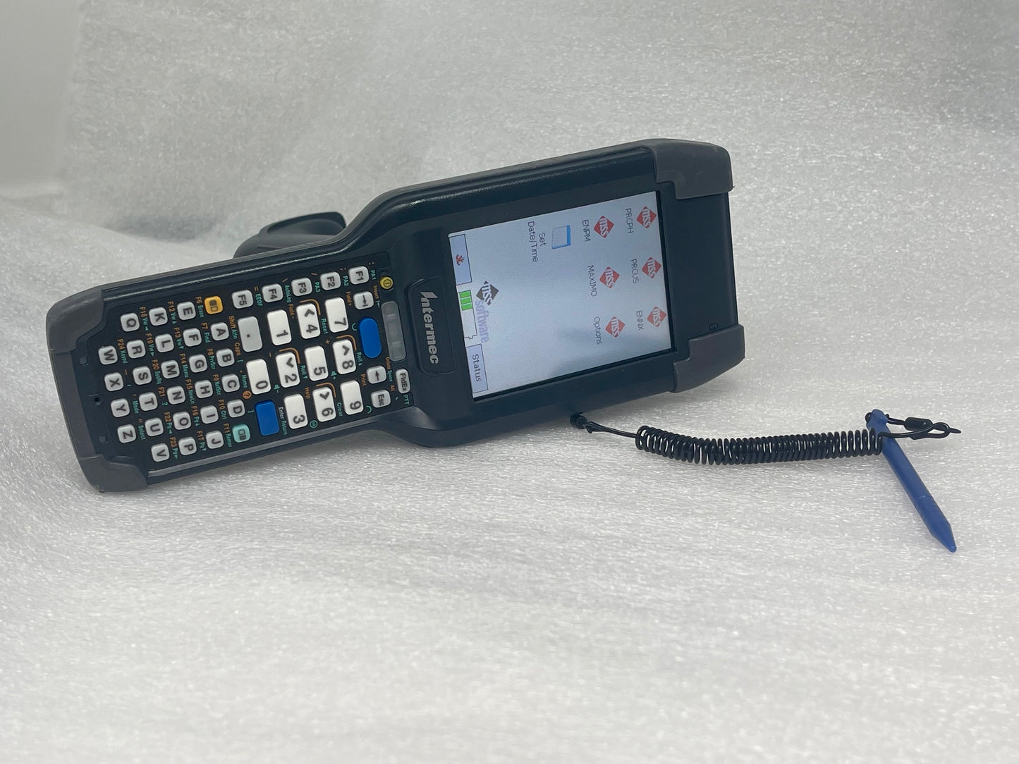 Intermec CK3X CK3XAA4K000W4100 Handheld Wireless Barcode Scanner w Battery Grip