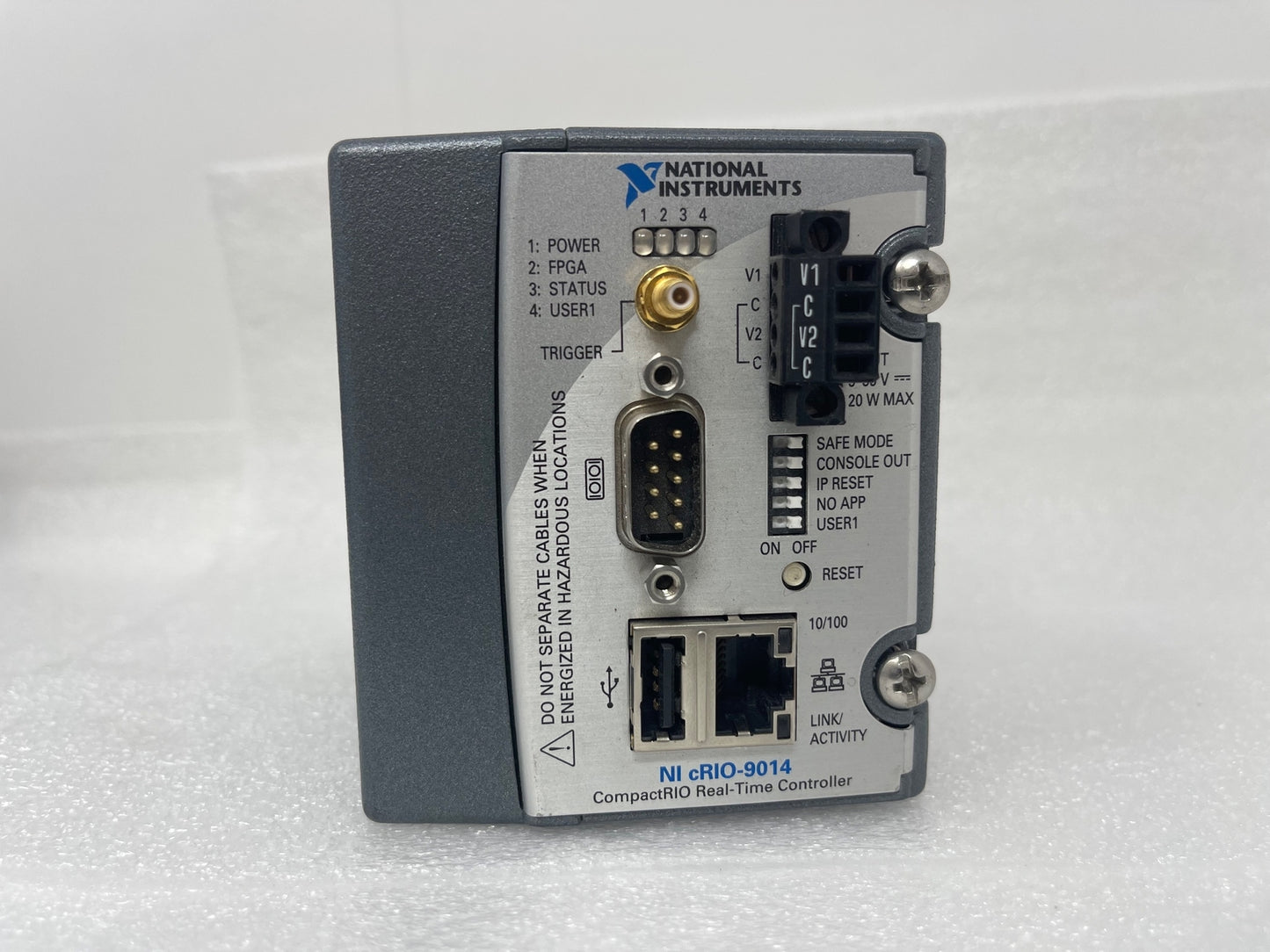 National Instruments NI cRIO-9014 Extended Temperature CompactRIO Controller