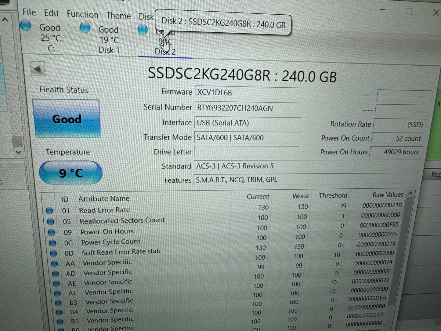 Dell EMC T1WH8 Intel 240GB 2.5" SSDSC2KG240G8R SSD w 3.5" tray Solid State Drive