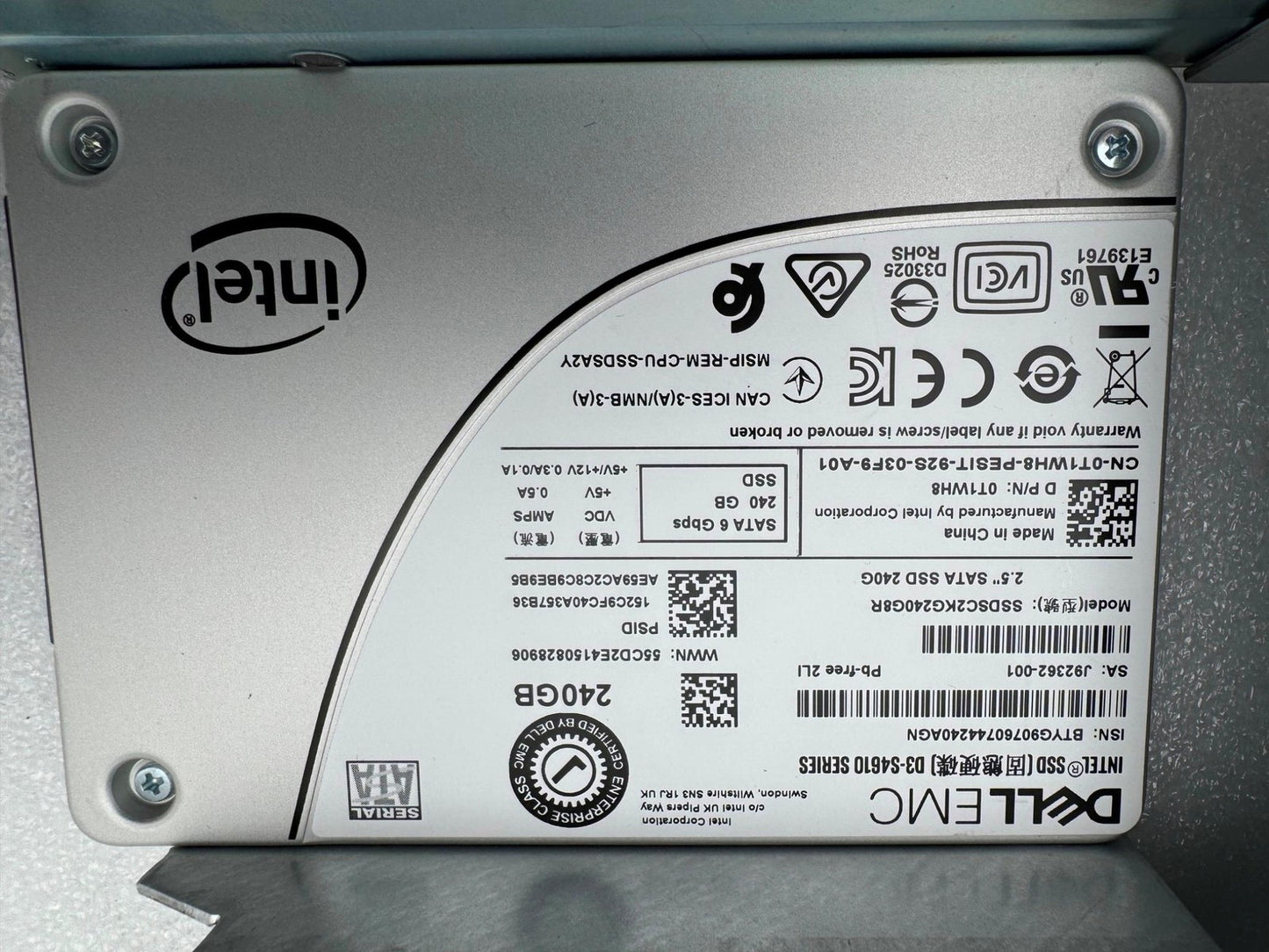 Dell EMC T1WH8 Intel 240GB 2.5" SSDSC2KG240G8R SSD w 3.5" tray Solid State Drive