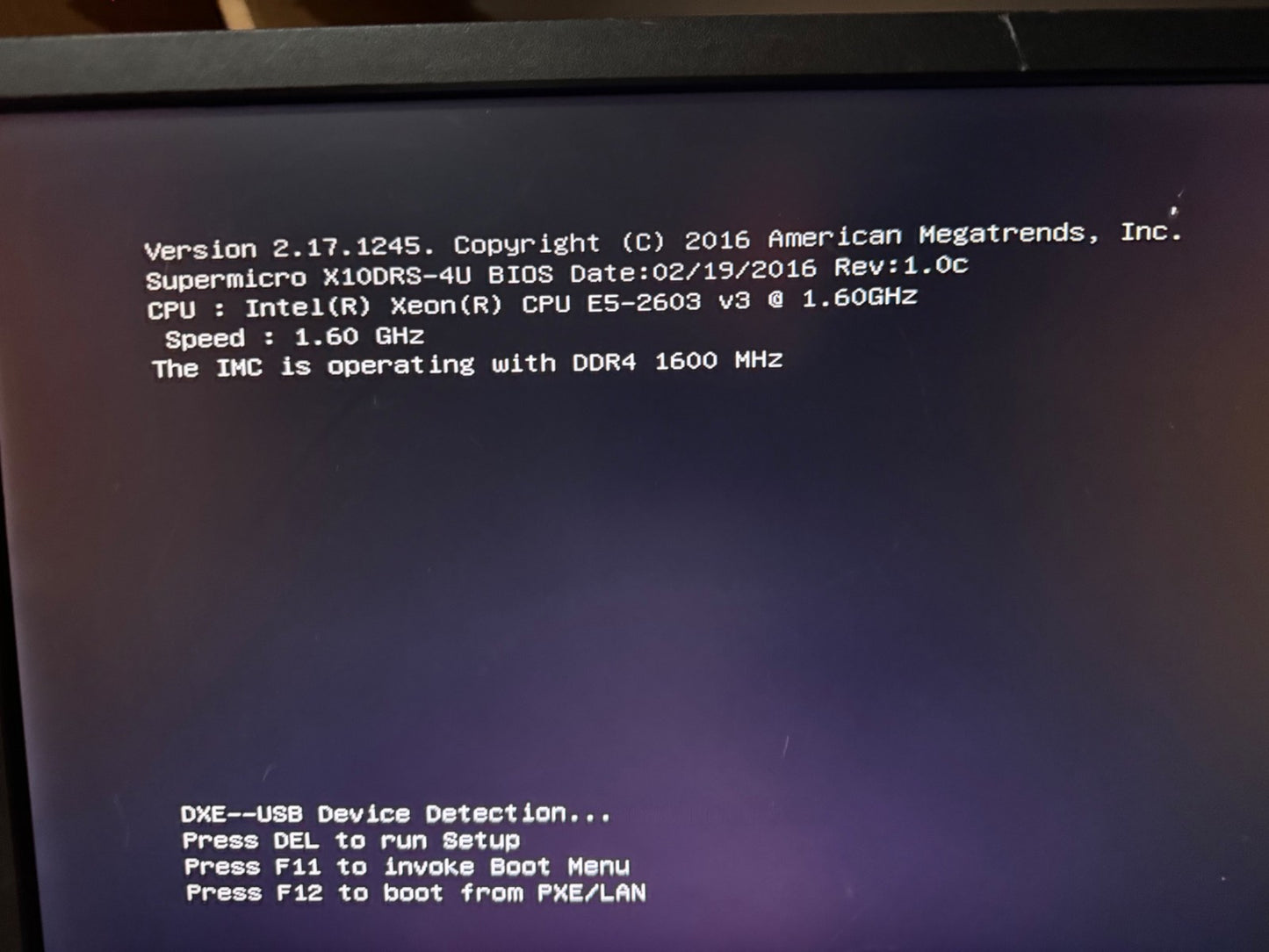 HPE Nimble Storage AF1000 2x Controller 2x 6-Core E5-2603V3 2x 16GB & 8GB NVDIMM