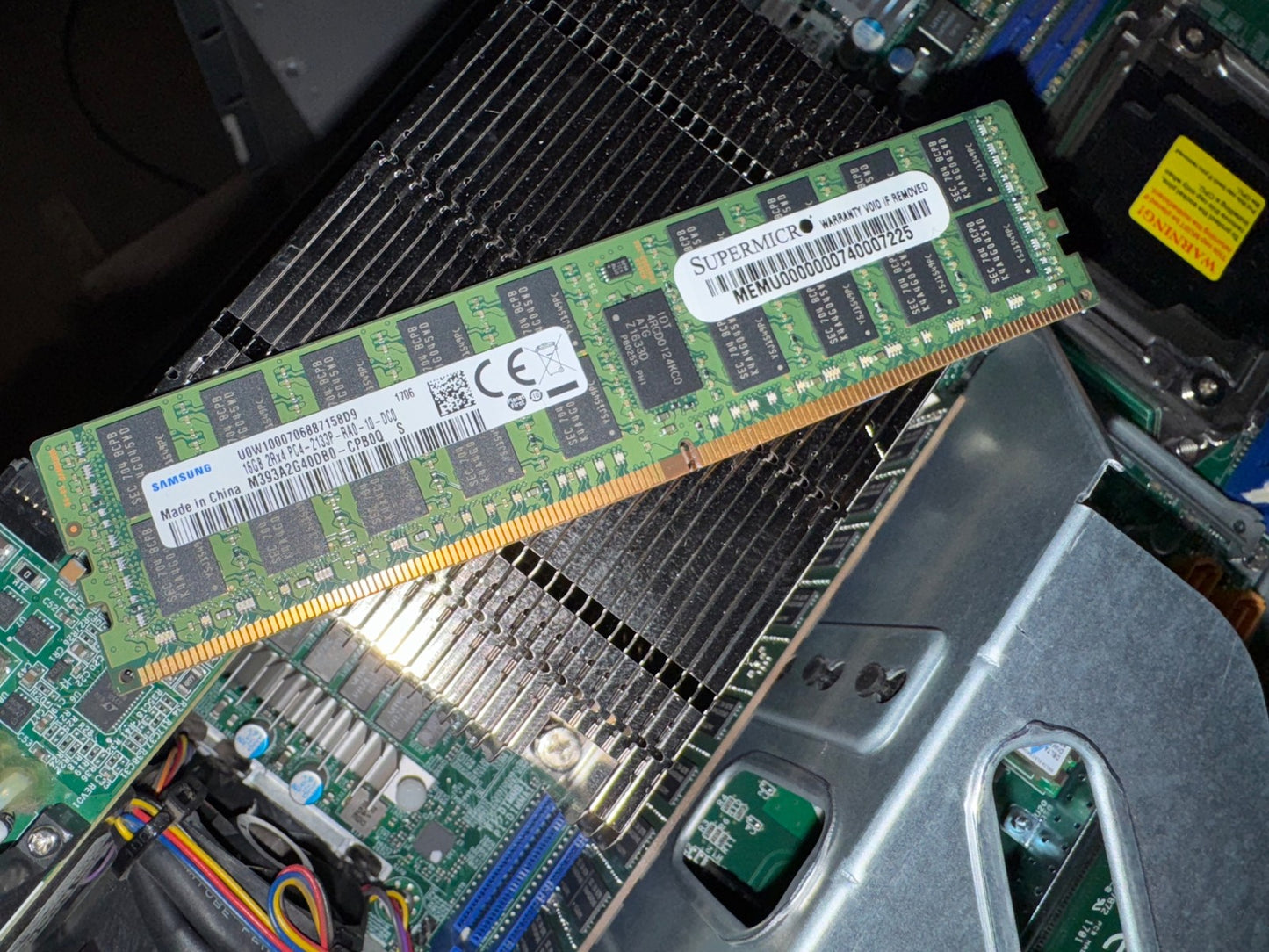 HPE Nimble Storage AF1000 2x Controller 2x 6-Core E5-2603V3 2x 16GB & 8GB NVDIMM