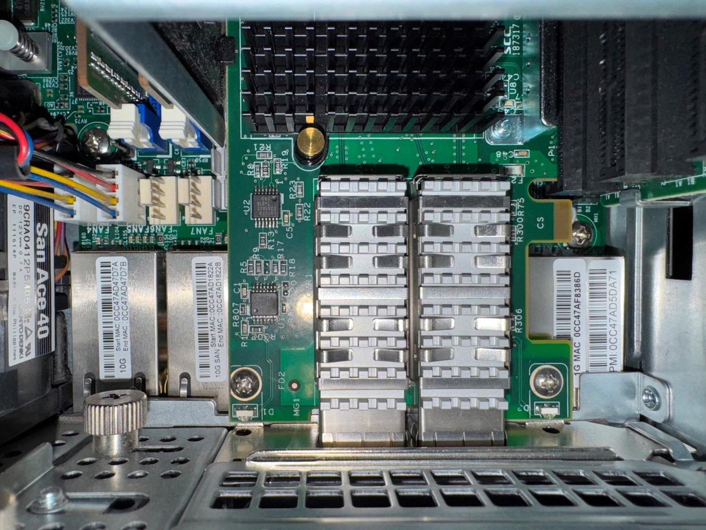 HPE Nimble Storage AF1000 2x Controller 2x 6-Core E5-2603V3 2x 16GB & 8GB NVDIMM