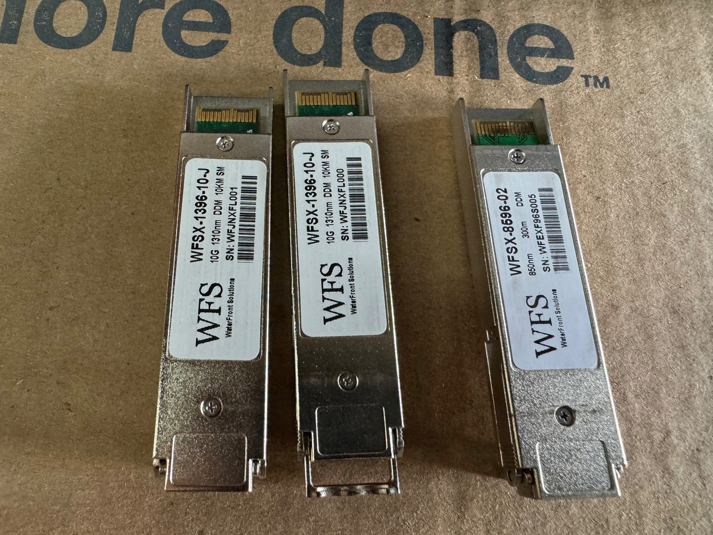 Juniper MX80 Internet Router Chassis Chas-MX80-S-B w 1x AC power supply