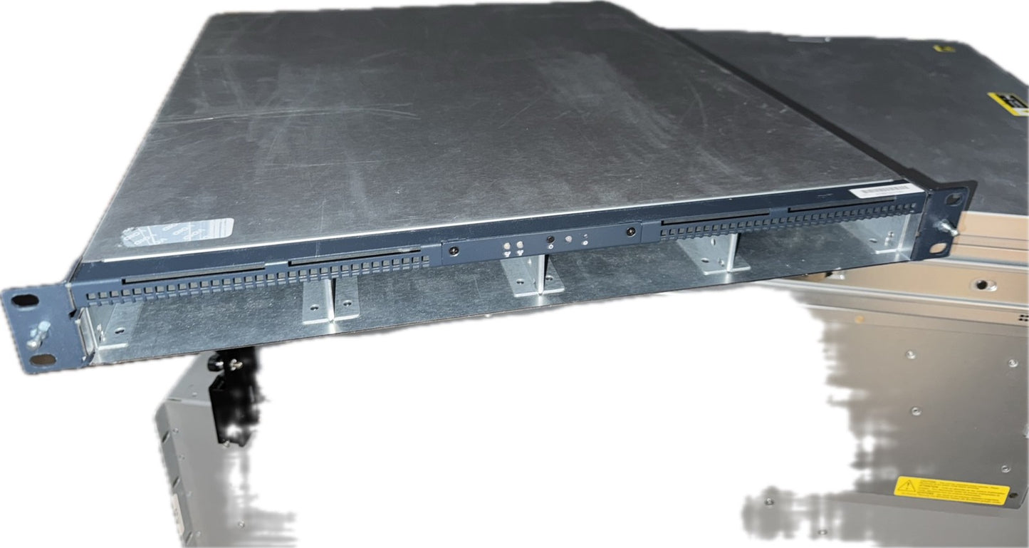 Overland Storage SnapServer Series 4 bay NAS SAN PN: 10300684-001 diskless NO HD