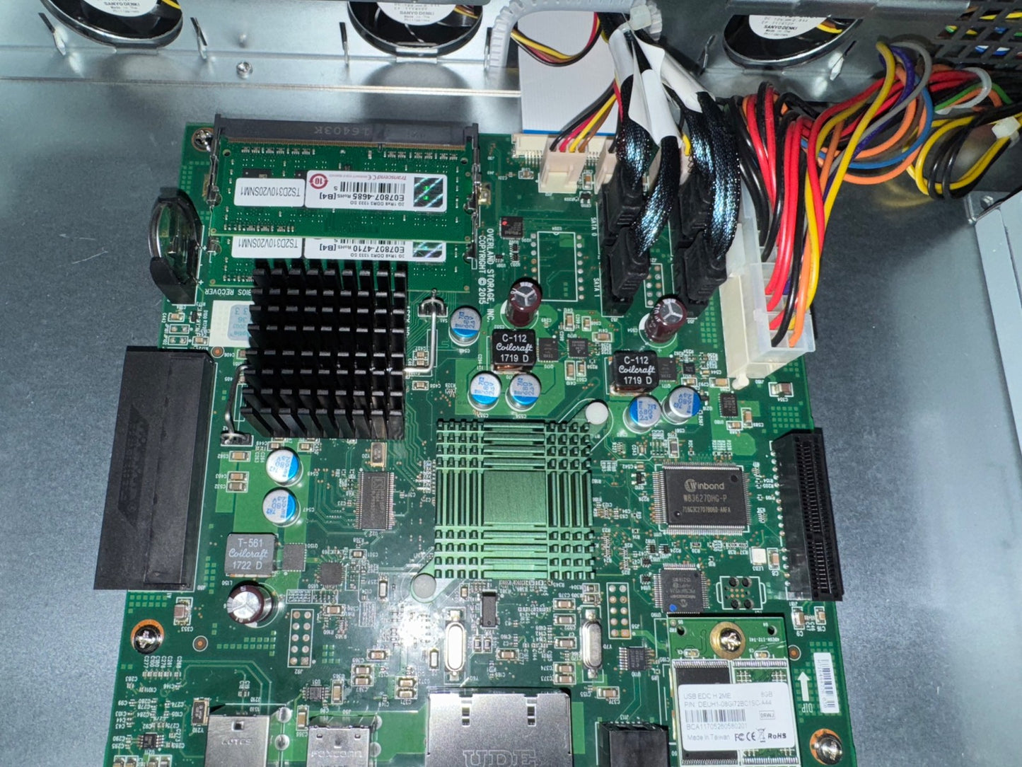 Overland Storage SnapServer Series 4 bay NAS SAN PN: 10300684-001 diskless NO HD