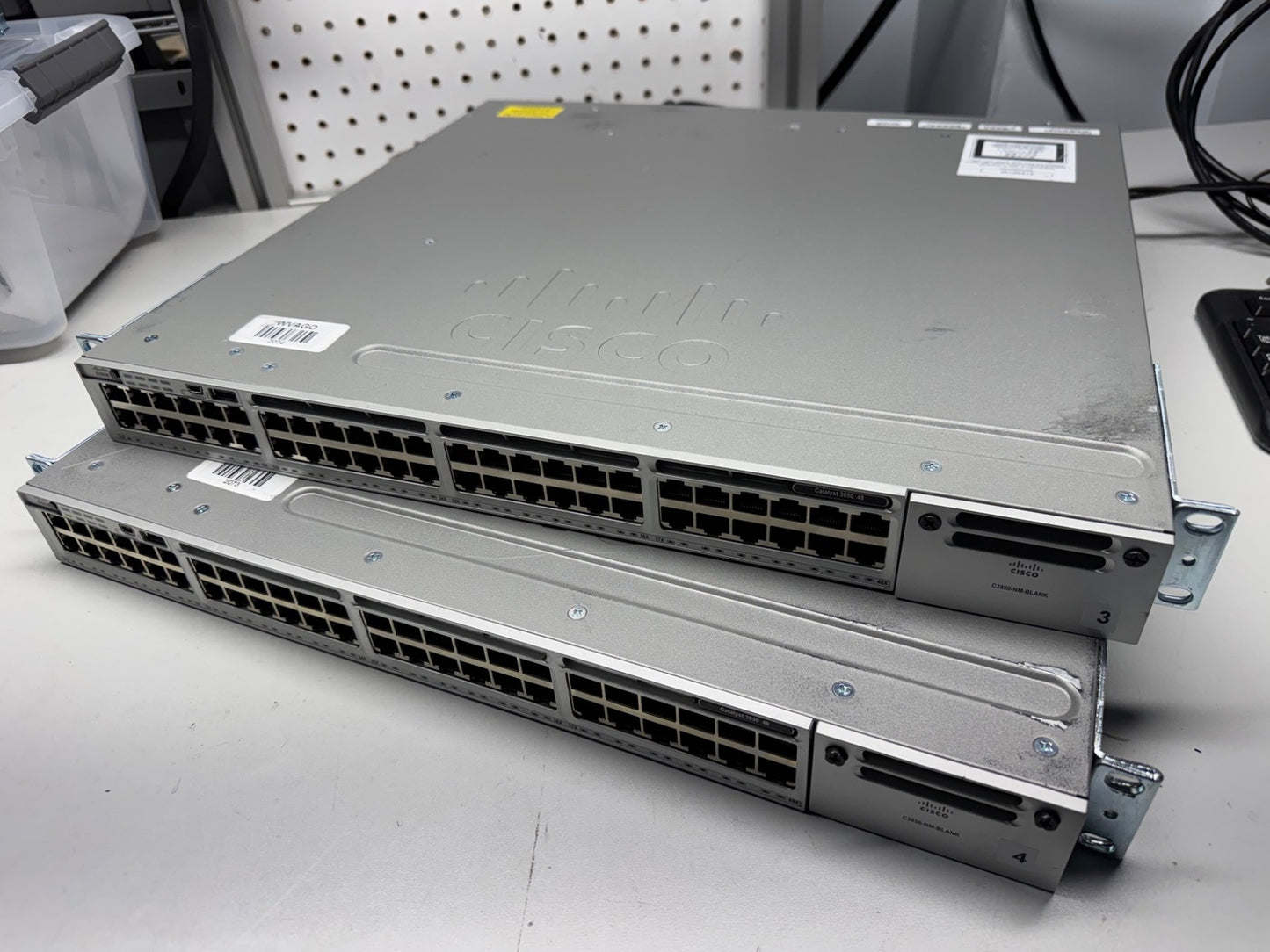 Cisco Catalyst 3850 48 Port Gigabit Switch WS-C3850-48T-S with 1x PSU 350wac