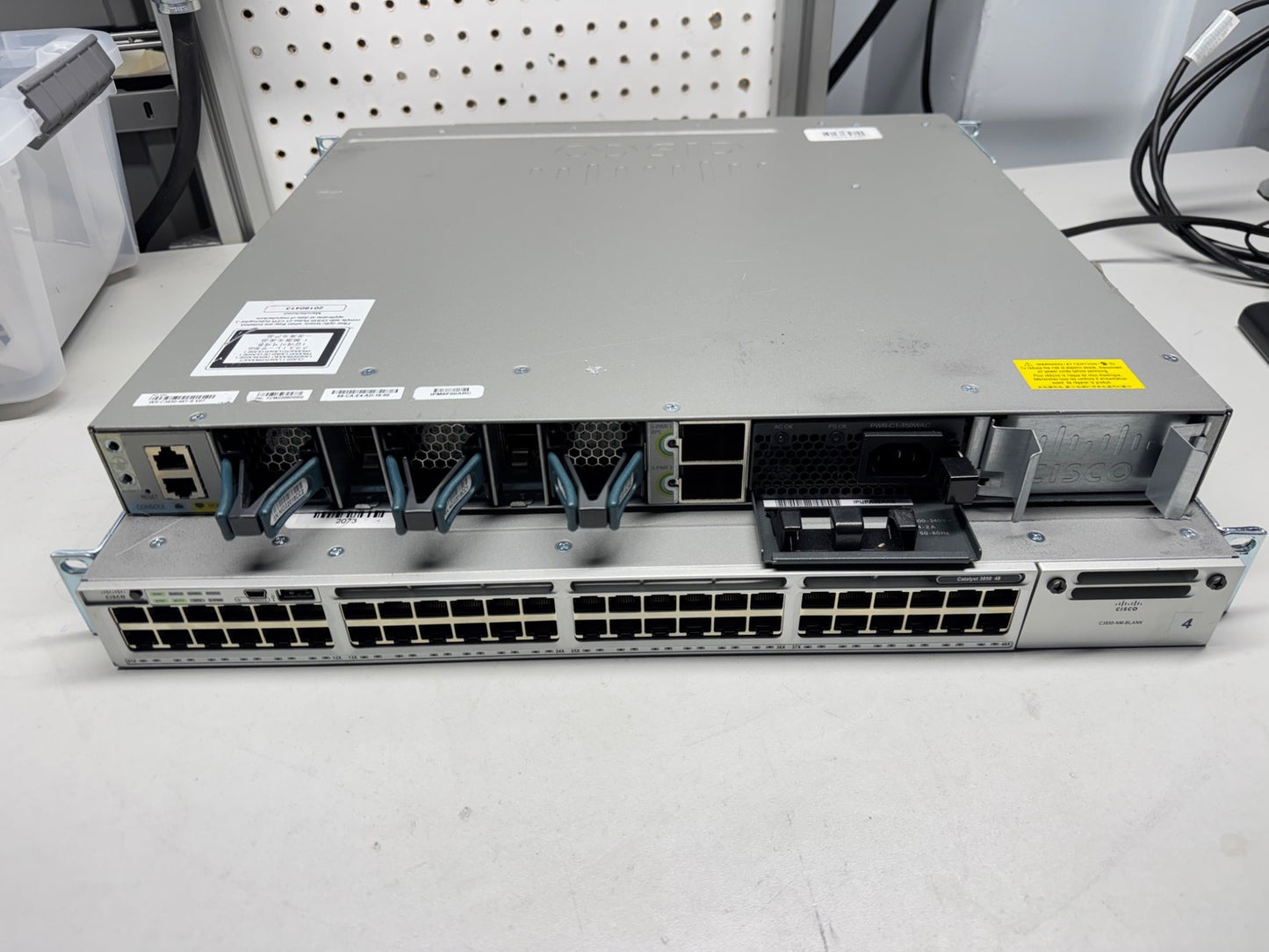 Cisco Catalyst 3850 48 Port Gigabit Switch WS-C3850-48T-S with 1x PSU 350wac
