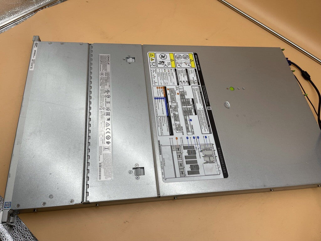 Sun Oracle ZFS storage  ZS5-ES (X5-2) 1U 8-bay SFF Server Bare CTO w raid 2x PSU