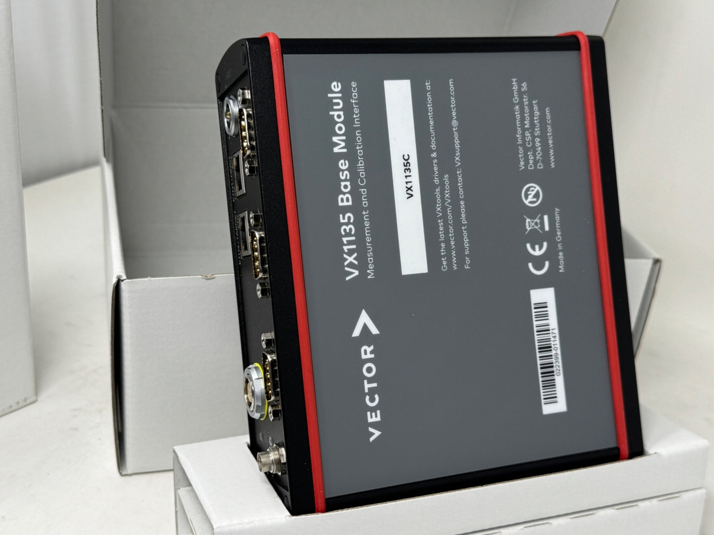 New in Box Vector VX1000 VX1135C Base Module Measurement Calibration Interface