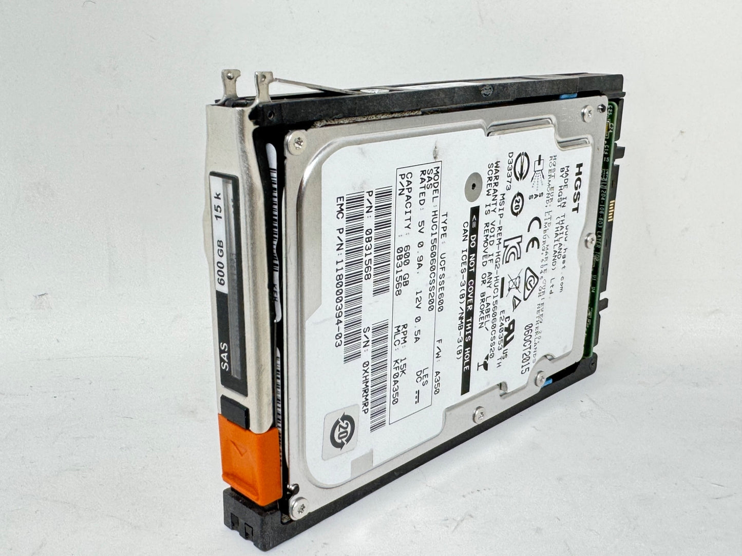 EMC 118000394-03 HGST 600GB 15K SAS 2.5" SFF Hard Drive HUC156060CSS200 Tray VNX