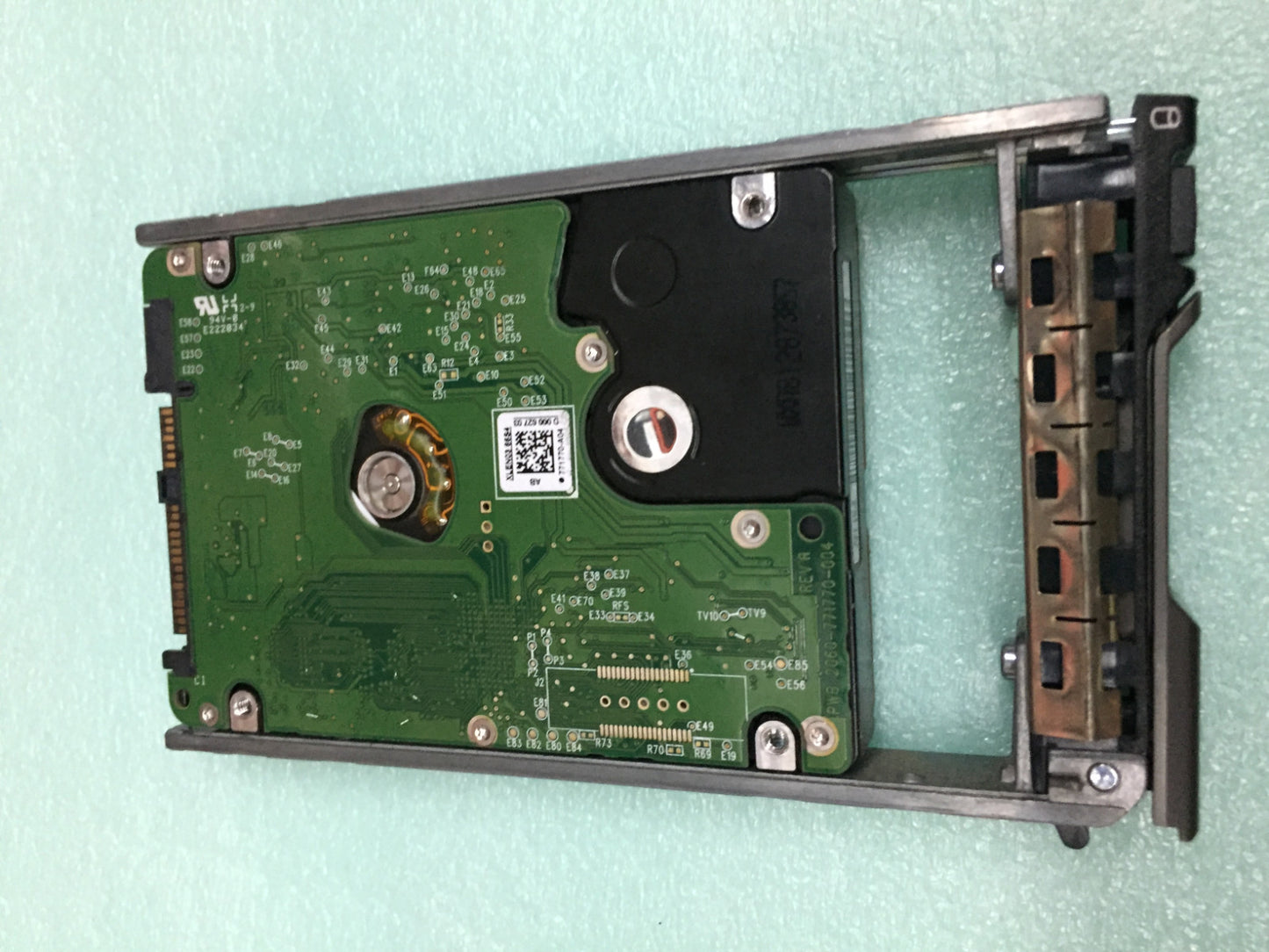 Dell WD3001BKHG CWHNN Western Digital 300GB 10K 6Gbps SAS SFF 2.5" HDD w TRAY