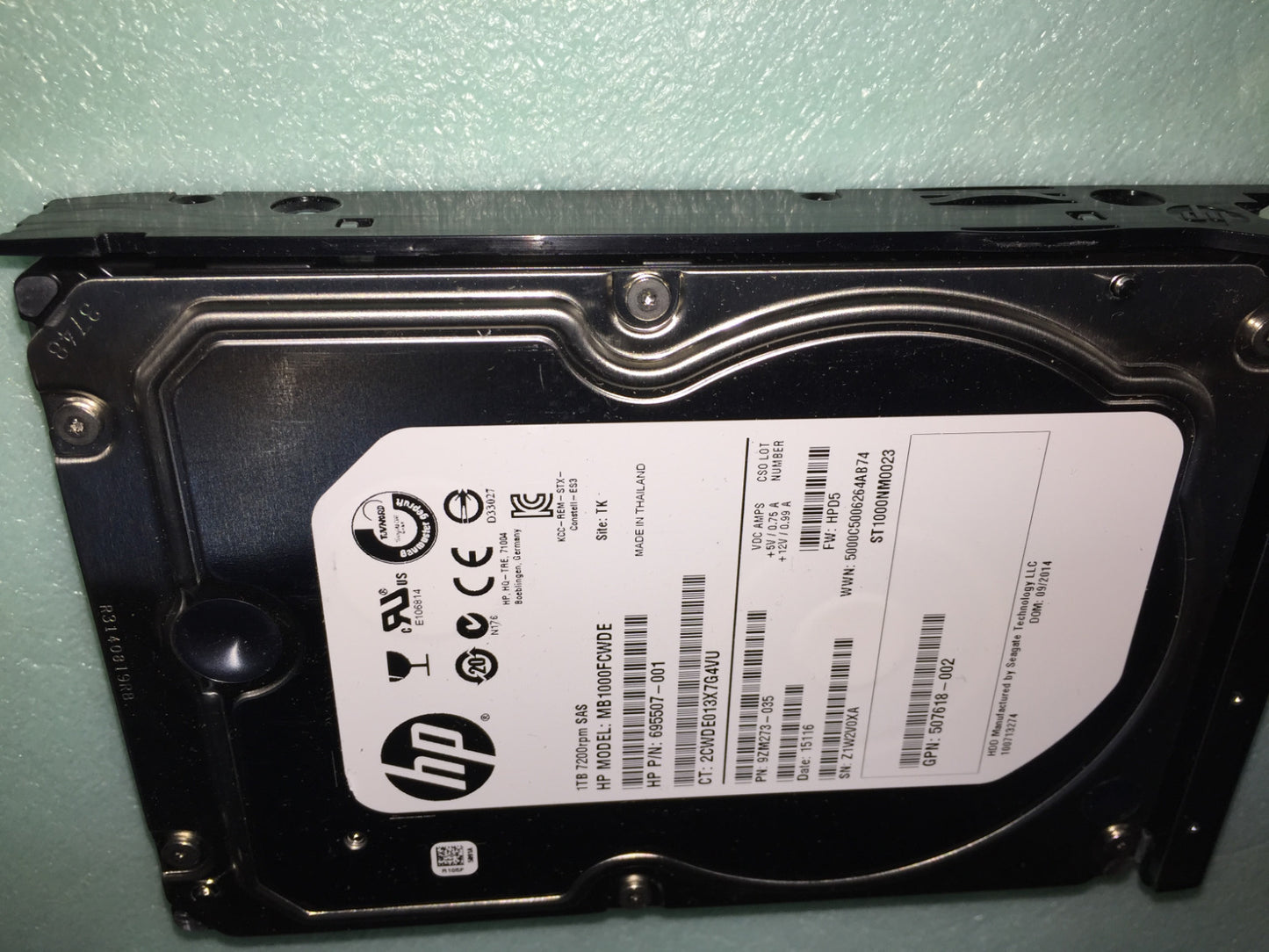 HP 1TB 7.2K 3.5 6G SAS Hard Drive 695507-001 MB1000FCWDE ST1000NM0023 Tray Gen9