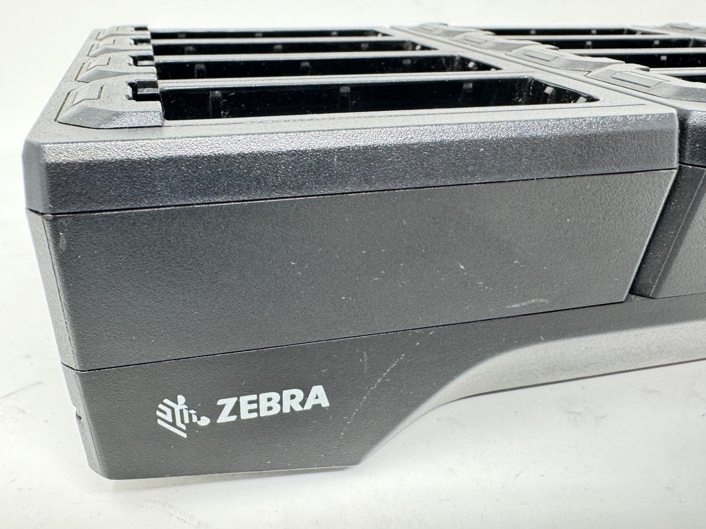 Zebra SAC-NWTRS-20SCH-01 WT6000/RS6000 20 Slot Battery Charger w AC adapter