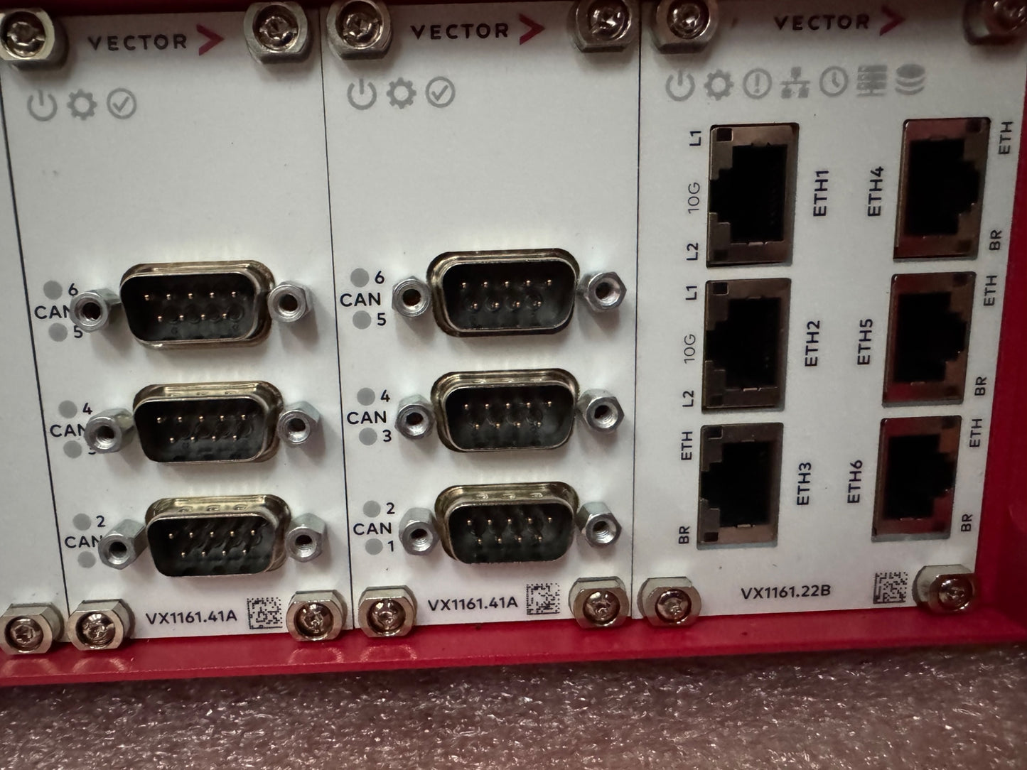 Vector VX1161 Multi Base Module 4x POD HSSL2 VX1161.32C 2x VX1161.41A VX1161.22B