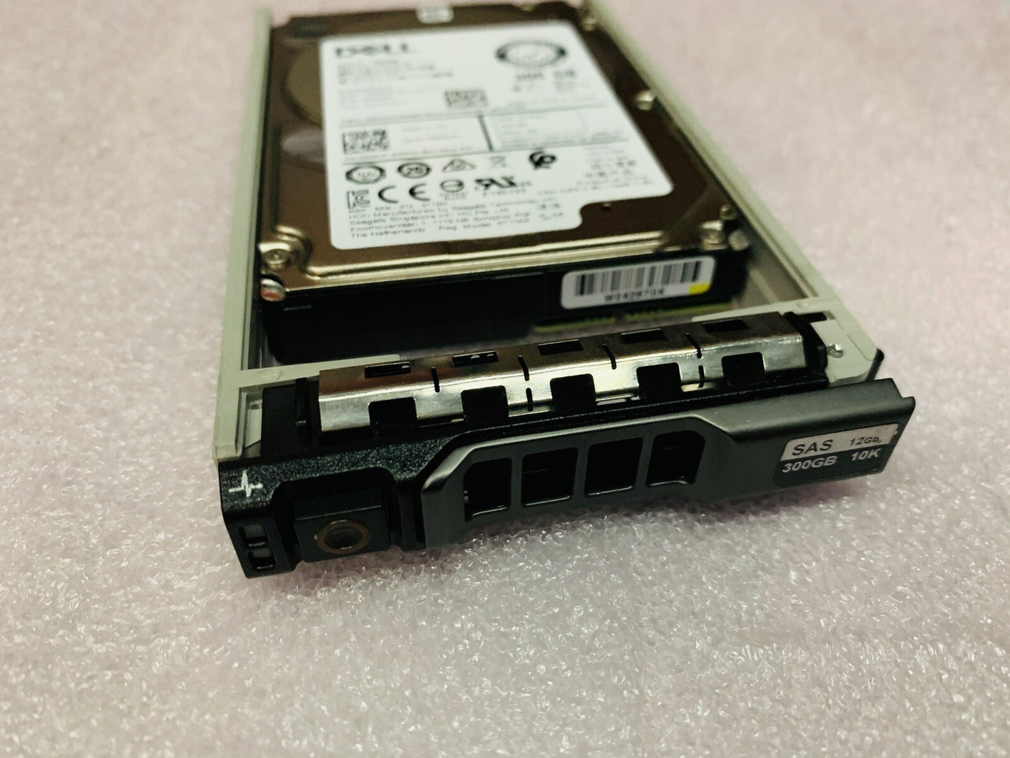 Dell 2M5JK 300GB Seagate ST300MM0078 2.5" SAS 12G 10K Hard Drive HDD w Tray SFF