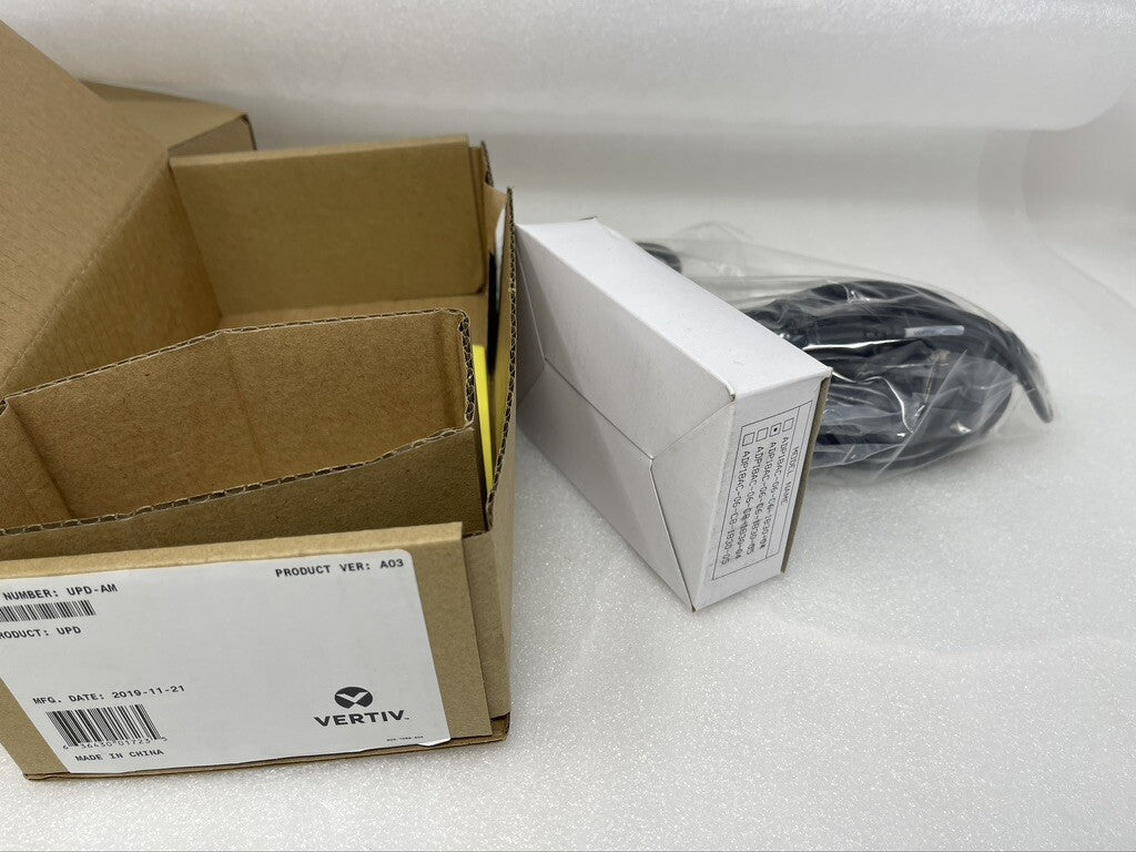 NEW Vertiv Avocent UPD-AM Power Supply Liebert MergePoint Unity Serial IQ Module