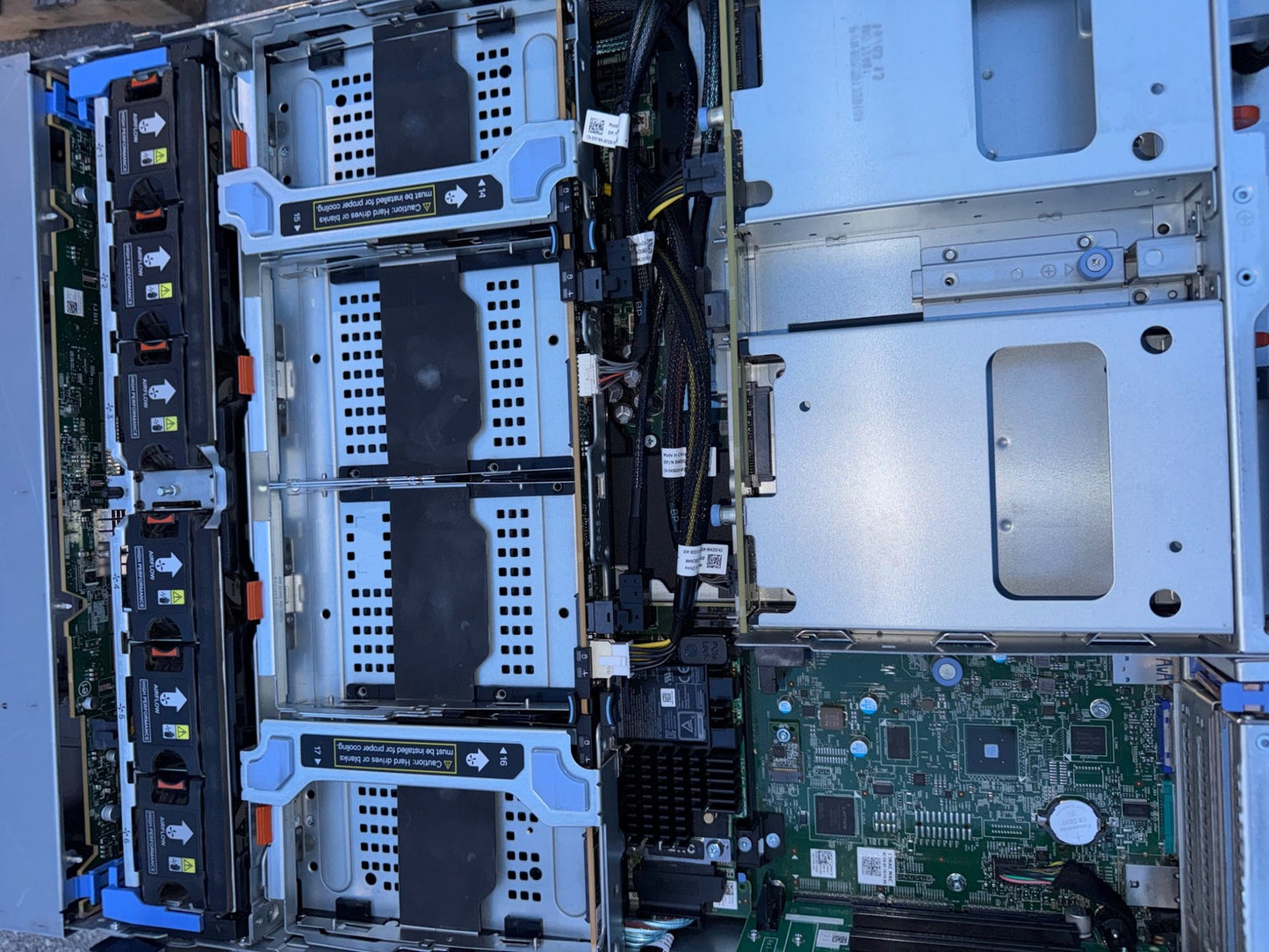 Dell Poweredge R740XD 3.5" 18 Bay 3.5" LFF H740P 2x Silver 4116 2xPSU Server CTO
