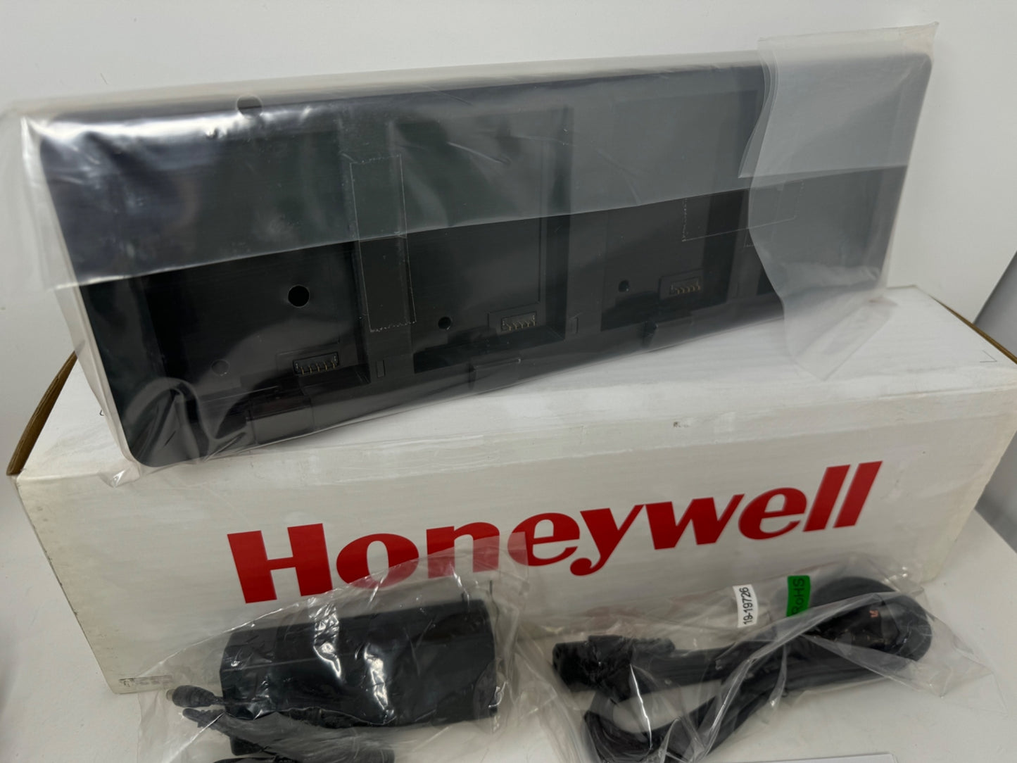 NEW Honeywell Quad Charger for Dolphin CT40 CT45 Battery 4 bay Slot CT40-QBC