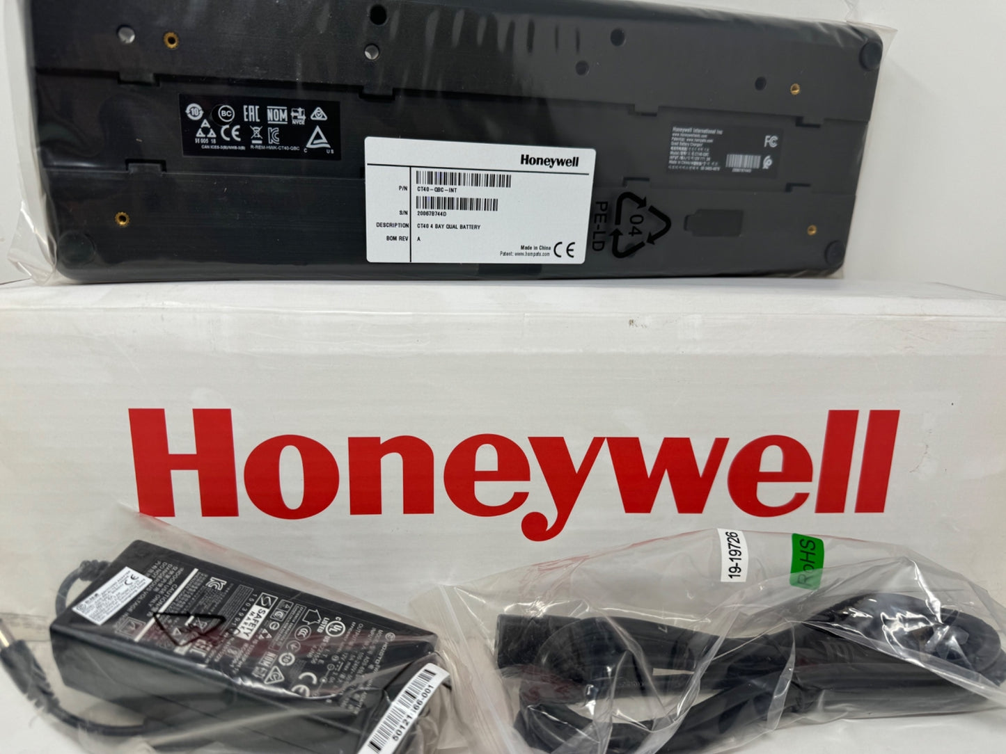 NEW Honeywell Quad Charger for Dolphin CT40 CT45 Battery 4 bay Slot CT40-QBC