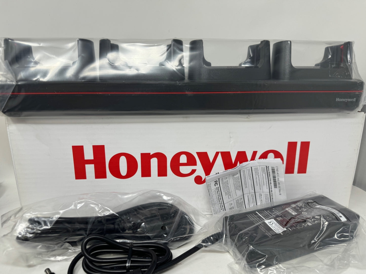 NEW Honeywell 4-Slot Charging Base CT40-CB charger for Dolphin CT40/CT45 w AC