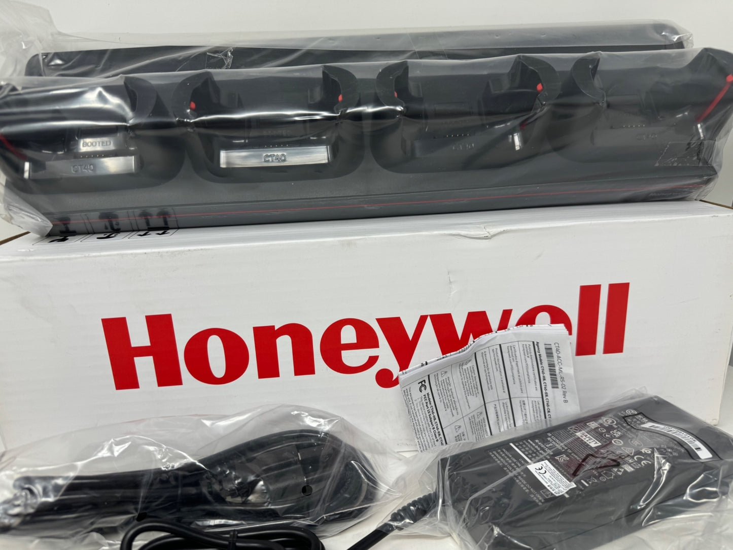 NEW Honeywell 4-Slot Charging Base CT40-CB charger for Dolphin CT40/CT45 w AC