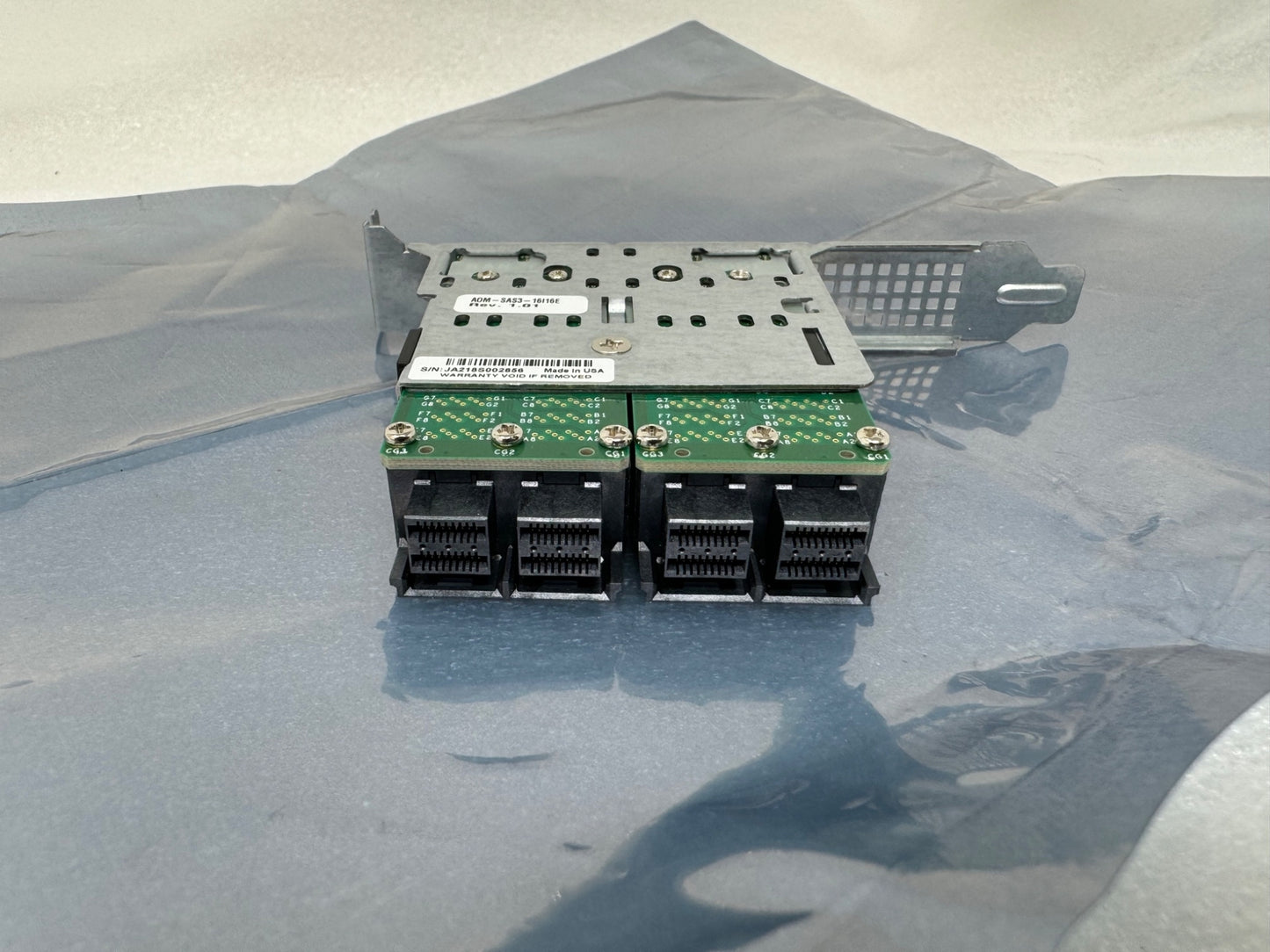 Supermicro AOM-SAS3-16I16E Internal to External Cable Adapter 16-Port MiniSAS