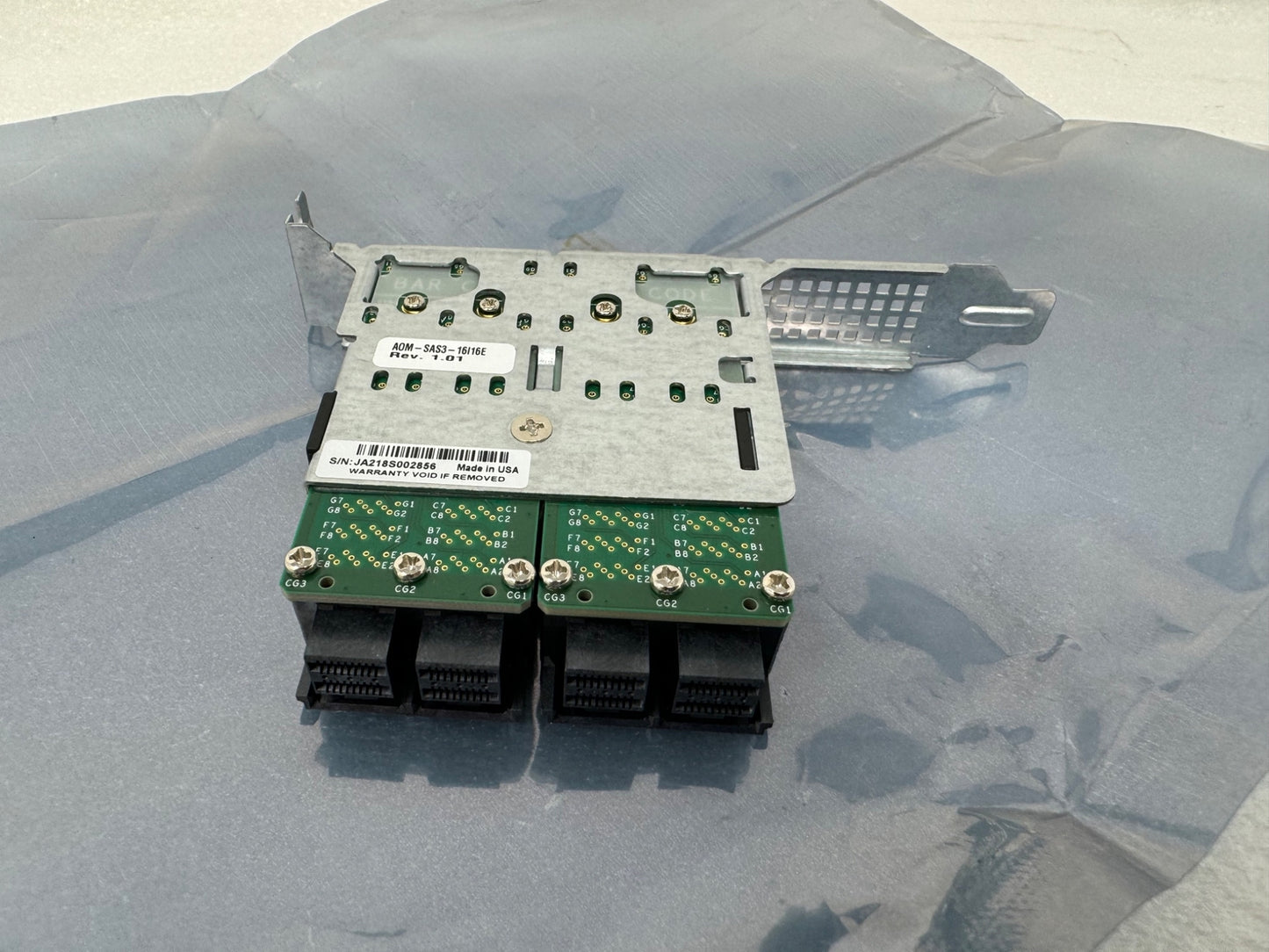 Supermicro AOM-SAS3-16I16E Internal to External Cable Adapter 16-Port MiniSAS