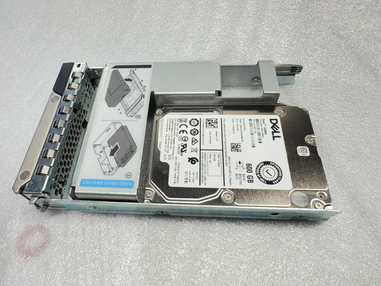 Dell Seagate 600GB Exos 15E900 ST600MP0036 15K SAS FPW68 3.5" 2.5 tray LFF 9w8c4